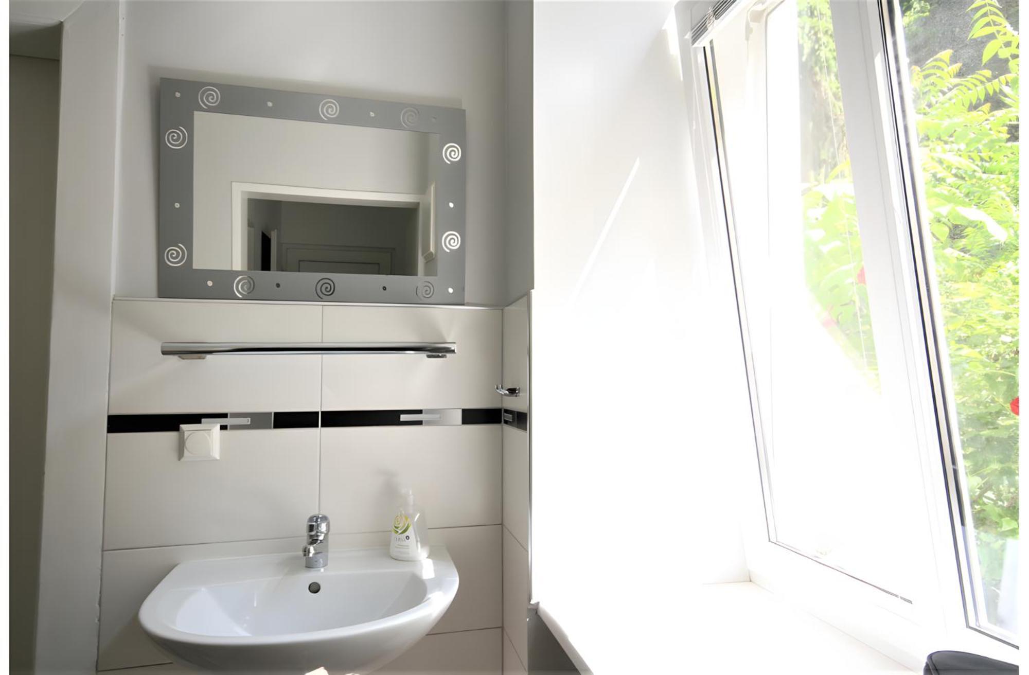Appartement Modern Flat With 2 Rooms, Close To Schoenbrunn *